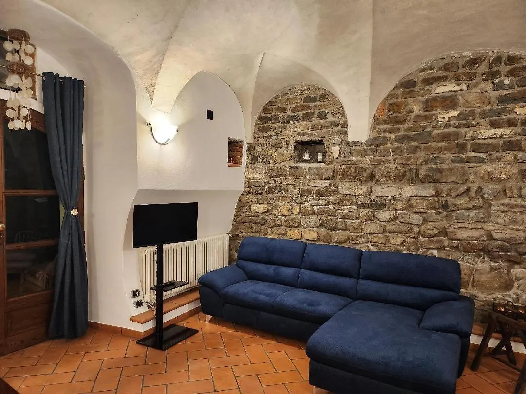 Апартаменты The Courtyard Of The 6 Arches Garlate
